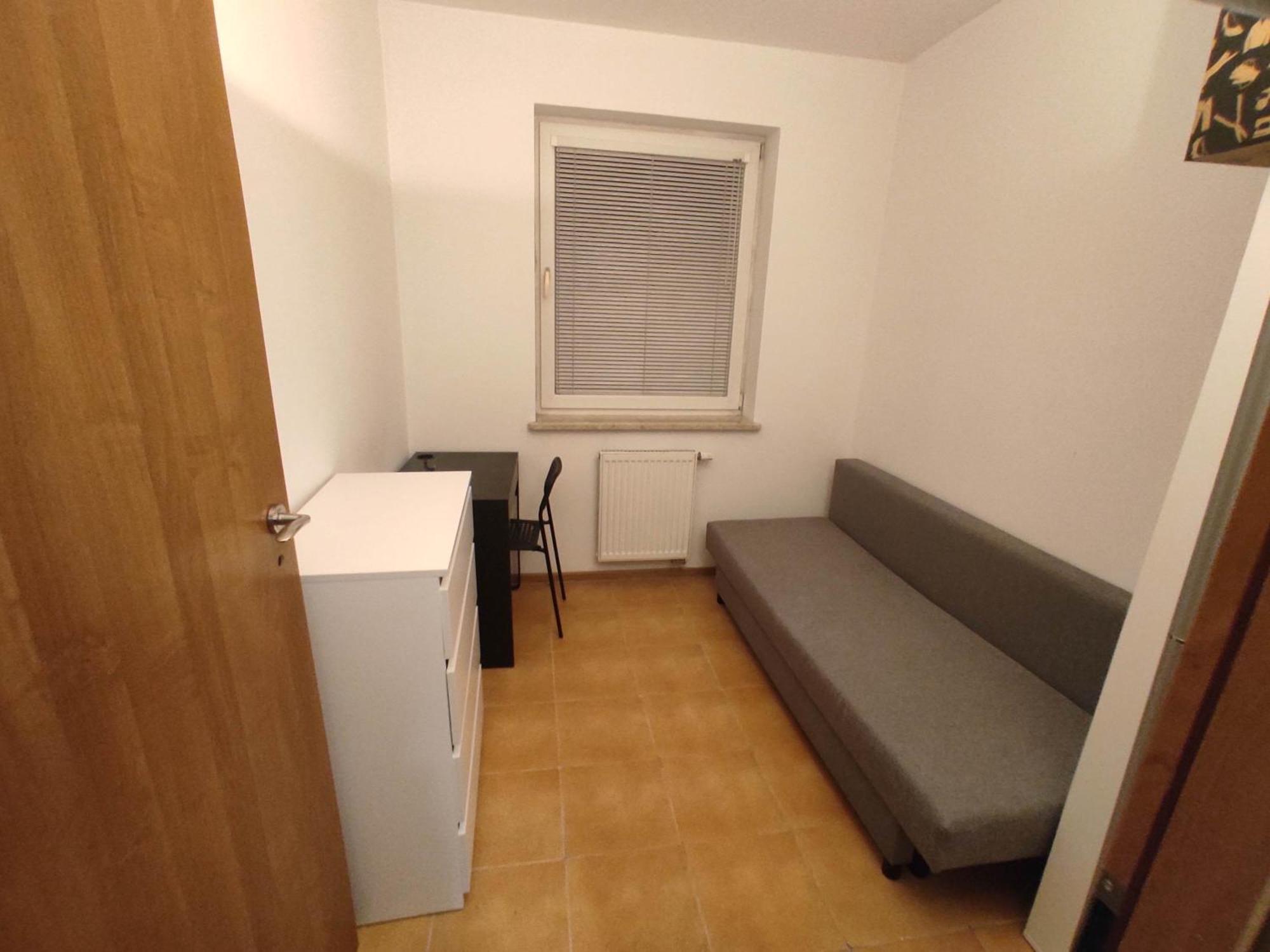 Nice Room With 2 Shared Bathrooms ,Wc , 2Km To Old Town -100M From Metro Szwedzka Warsaw Ngoại thất bức ảnh